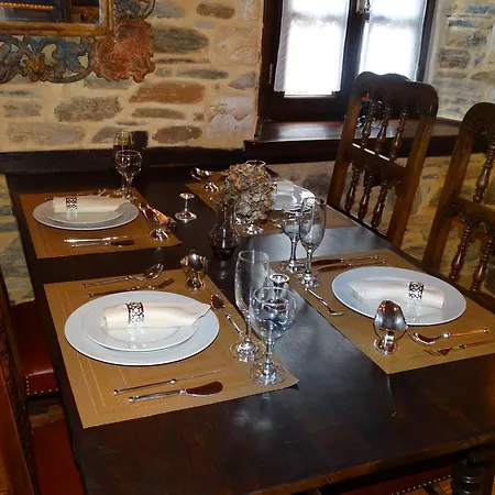 Iliopetra بيت ضيافة Agios Lavrentios