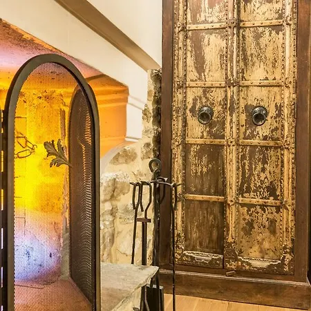 بيت ضيافة Iliopetra Agios Lavrentios